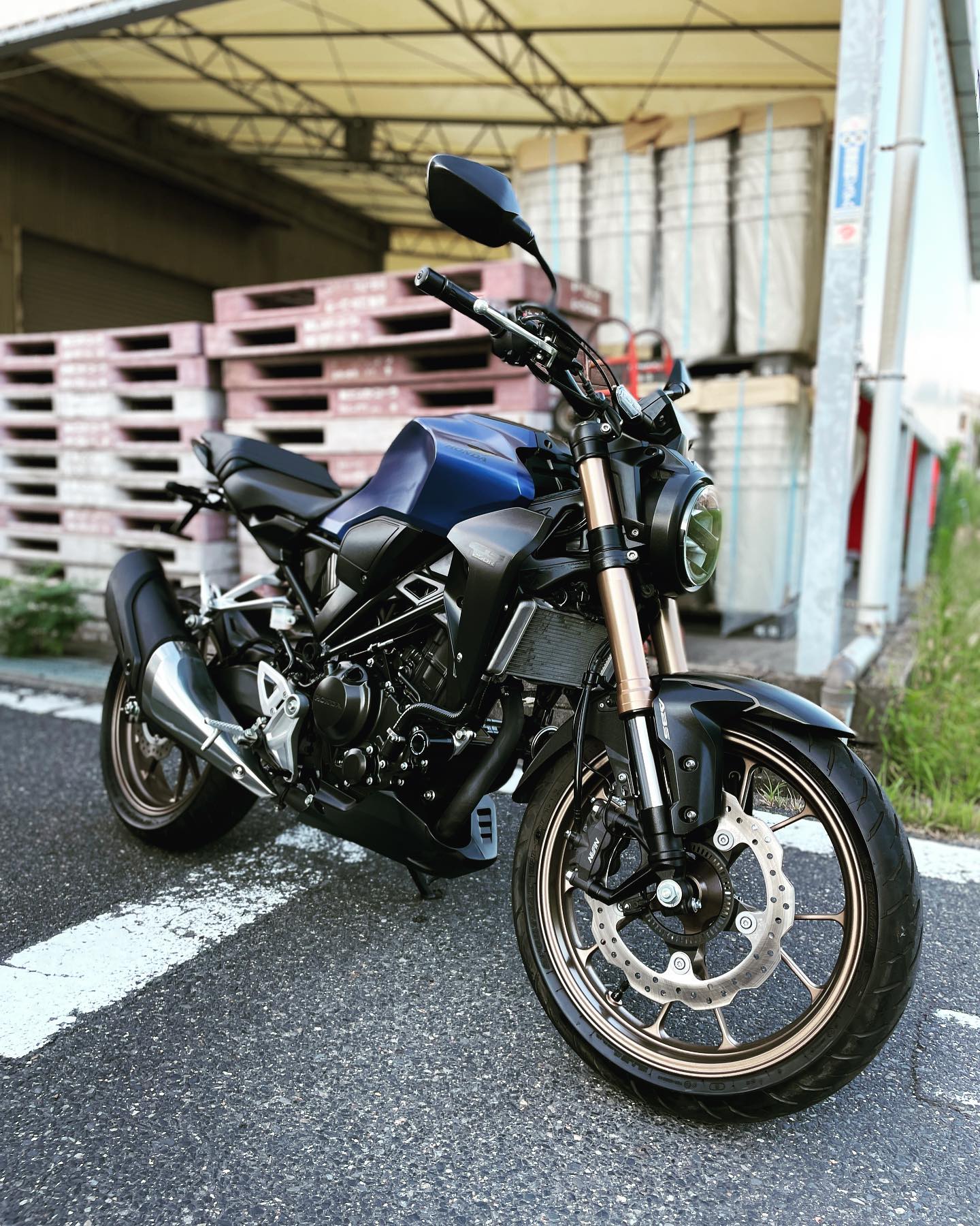 CB250R-ABSが入庫。 | ブログ | 名古屋でバイクならConey Garage